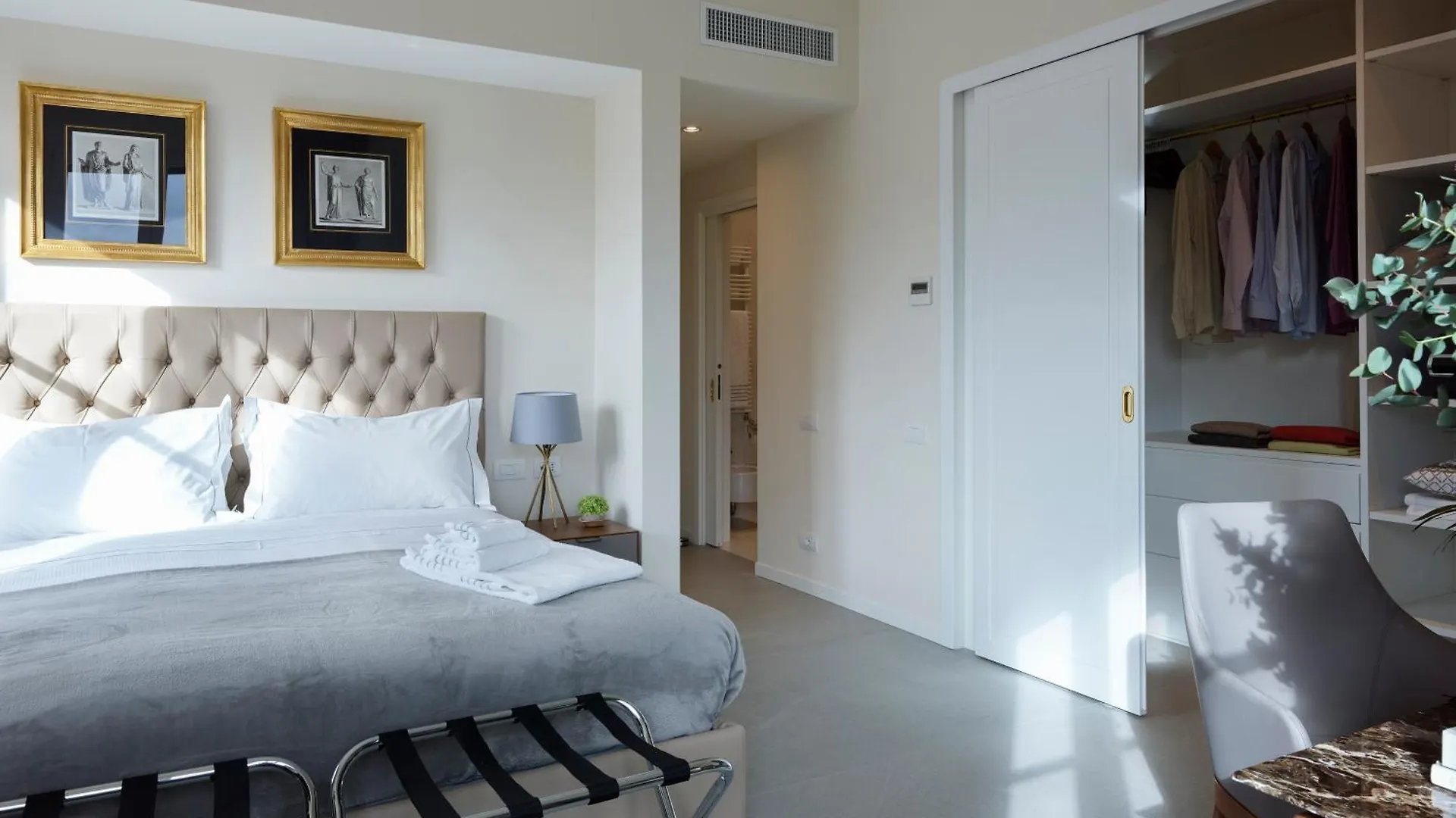 Premiere Apartments Ponte Vecchio 7 Floor Florens 0*,