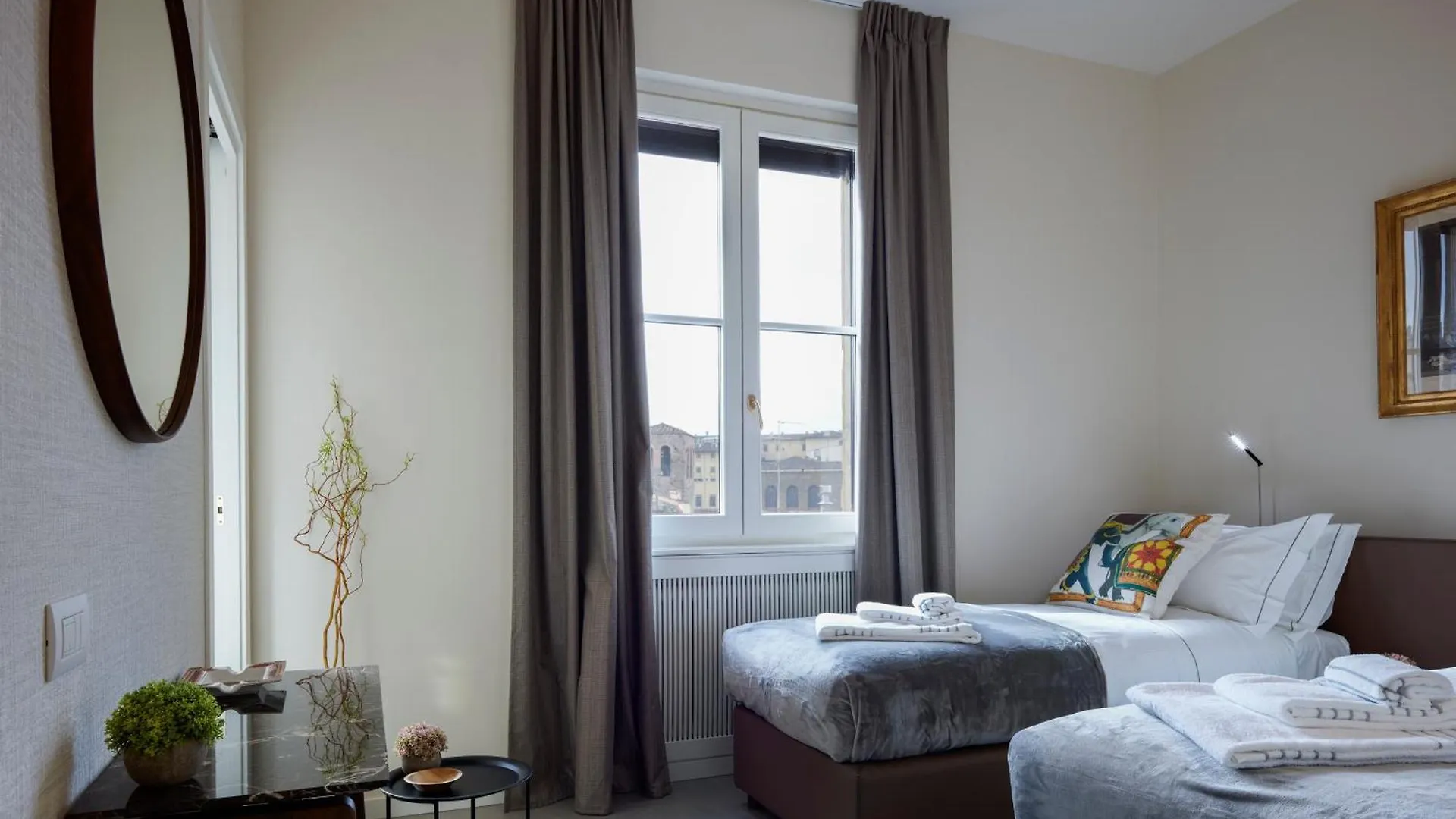 Premiere Apartments Ponte Vecchio 7 Floor Florens