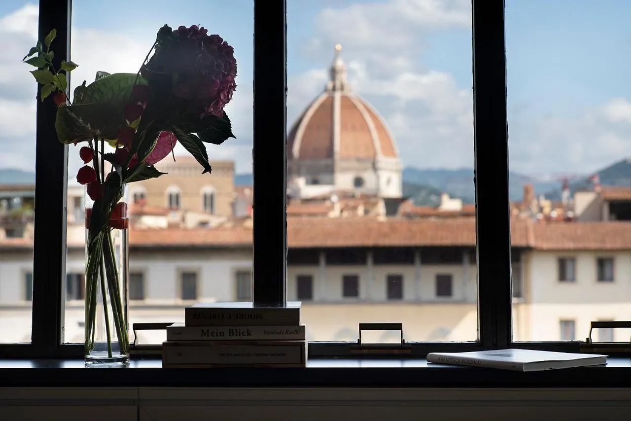 Premiere Apartments Ponte Vecchio 7 Floor Florence